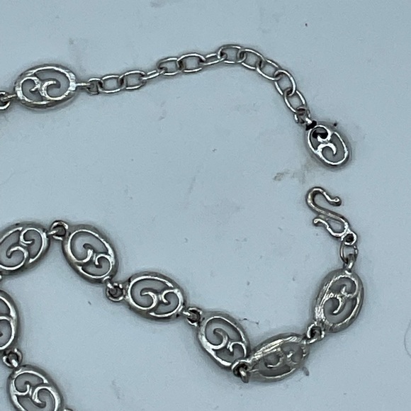 “GIVENCHY” VINTAGE Designer Statement Piece Costume Jewellery. - Picture 13 of 14